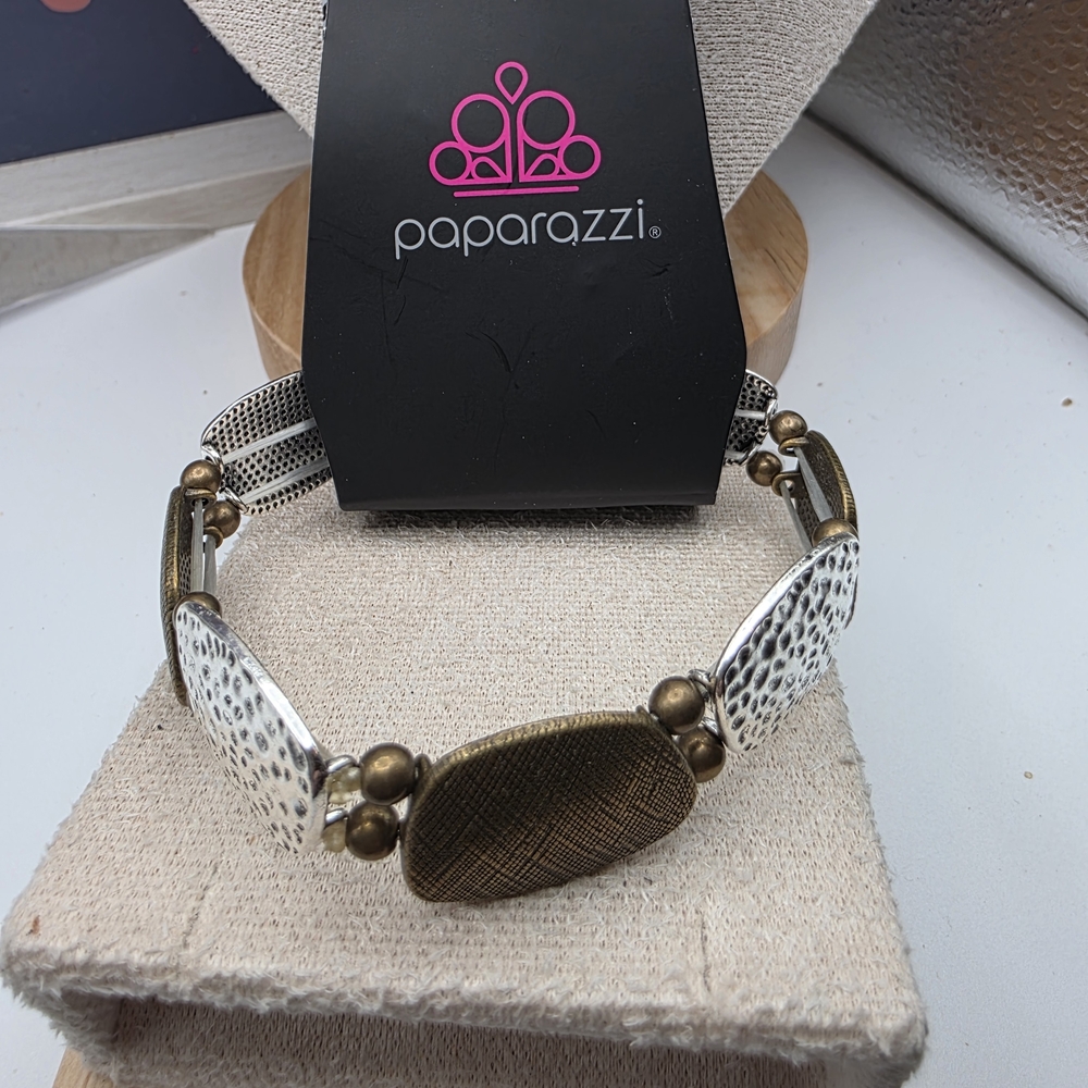 Paparazzi Textured Gold and Silver Bracelet (501)